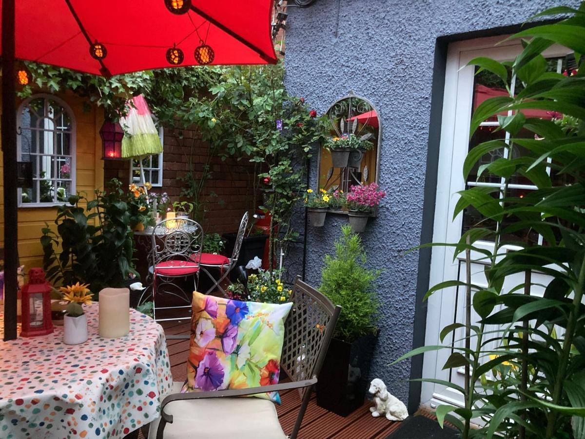 Mountroyal Victorian Studio Self Catering Apartment 3 Belfast Exterior foto