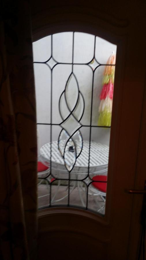 Mountroyal Victorian Studio Self Catering Apartment 3 Belfast Exterior foto